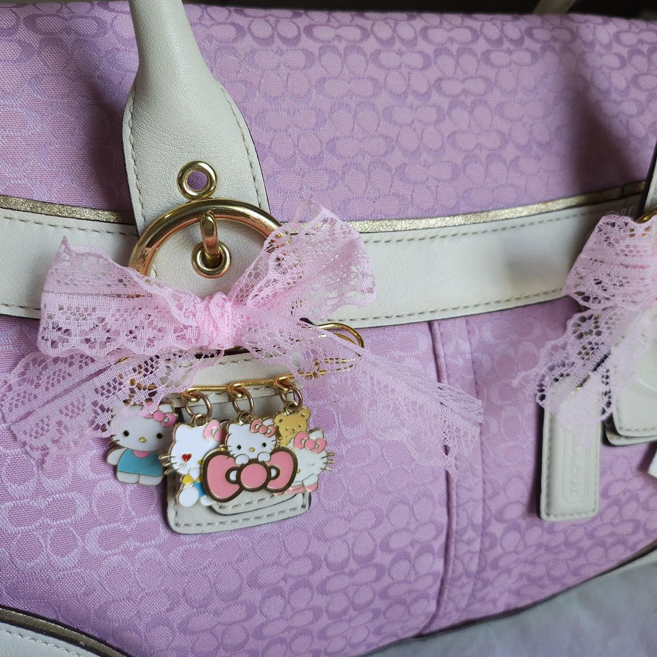 Y2K Vintage Coach Pink Handbag Shoulder Purse NWT. charm included.