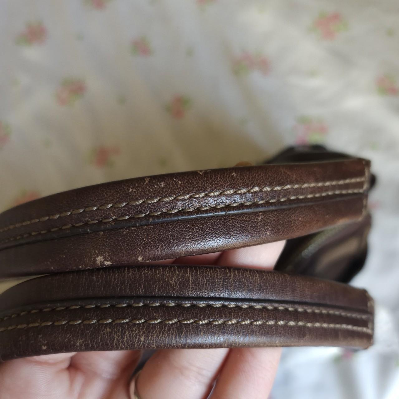 🤎 Y2K Vintage Coach Bonnie Small Brown Shoulder Bag Purse 🤎 🤎 great condition. Some scuffs to leather. 🤎has 5 compartments 🤎 firm price