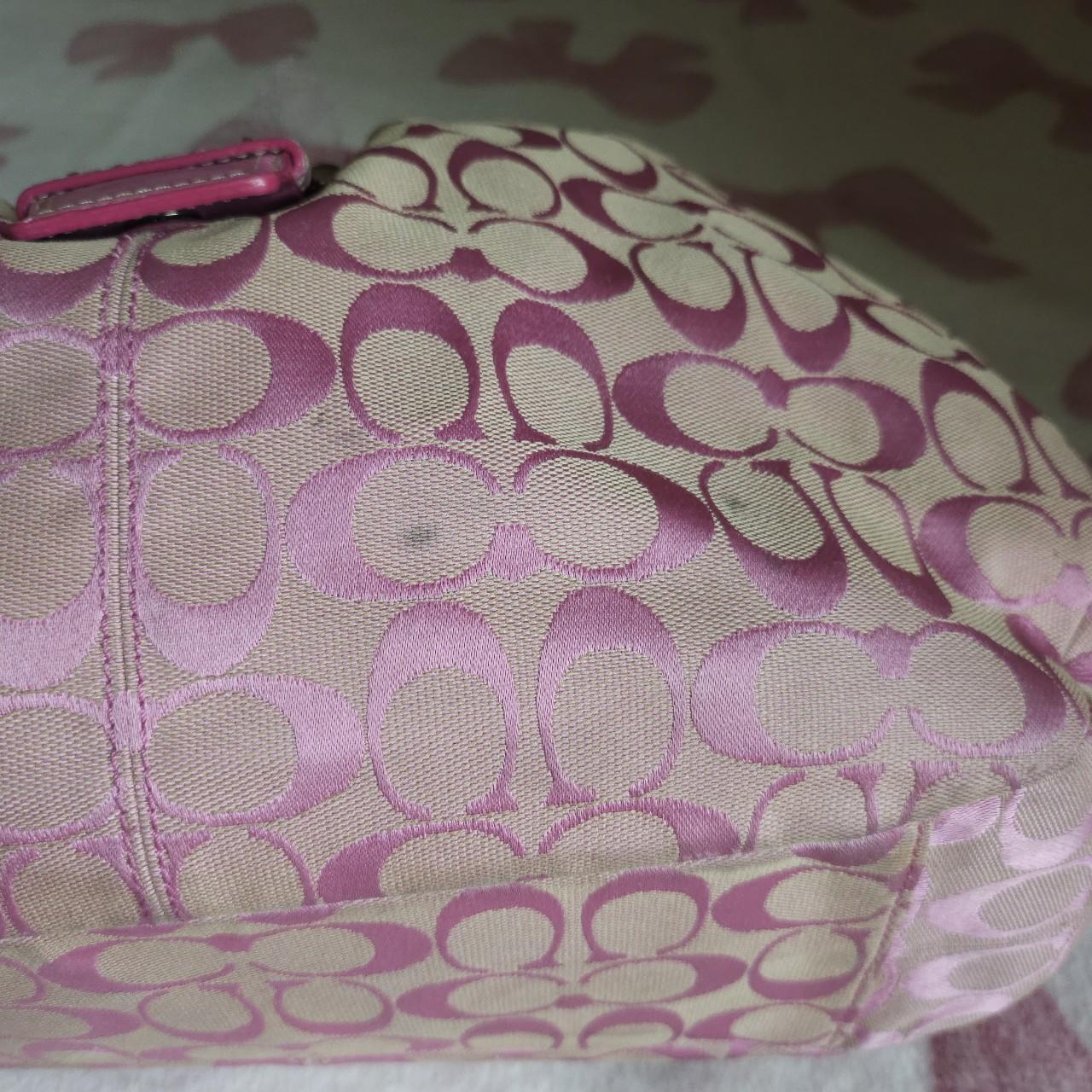 Vintage Barbie Pink Lynn Soho Buckle Signature C's Rare Shoulder Purse